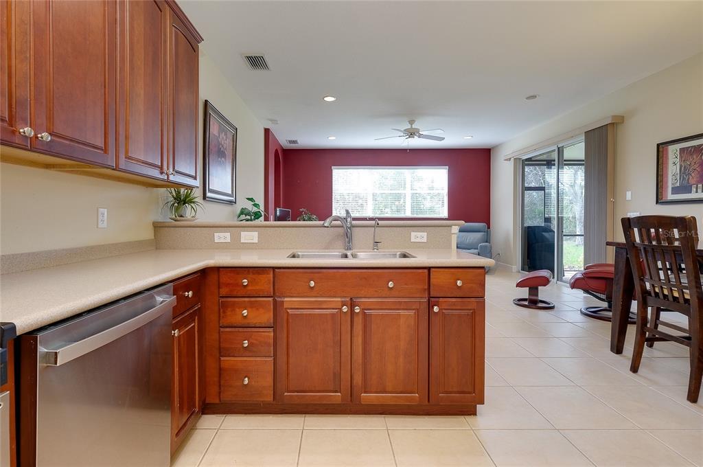 11838 Granite Woods Loop Venice, FL 34292 - Photo 26 of 86