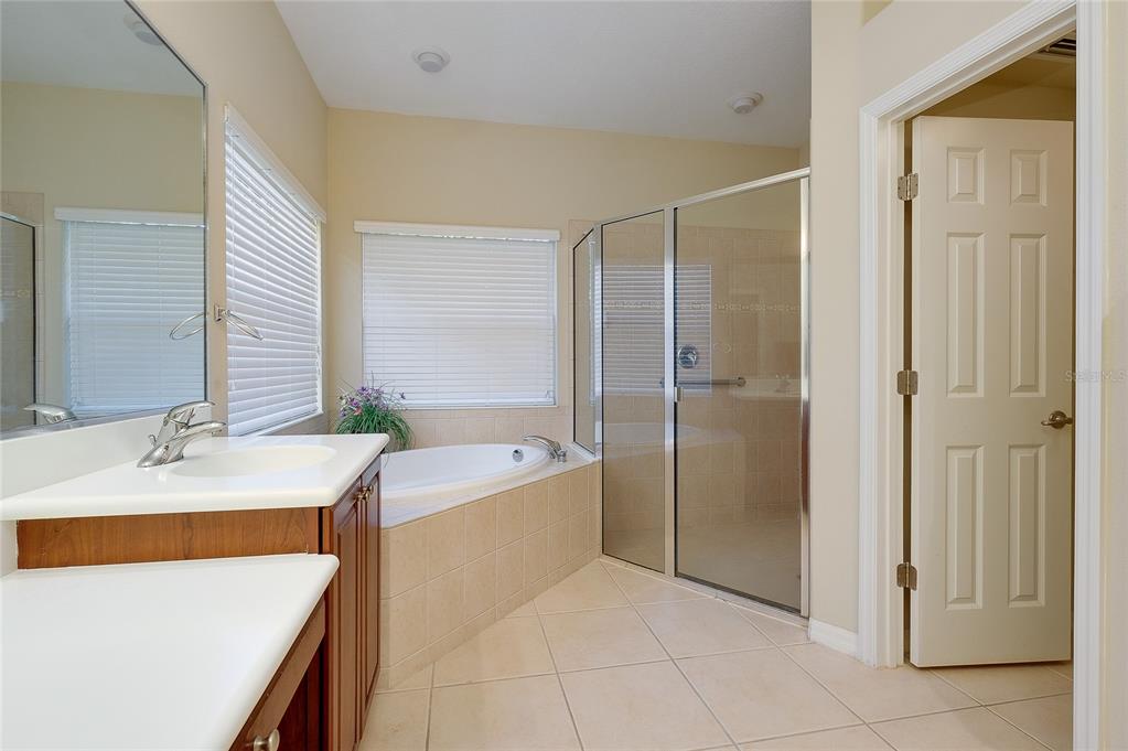 11838 Granite Woods Loop Venice, FL 34292 - Photo 42 of 86