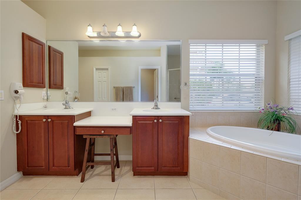 11838 Granite Woods Loop Venice, FL 34292 - Photo 44 of 86