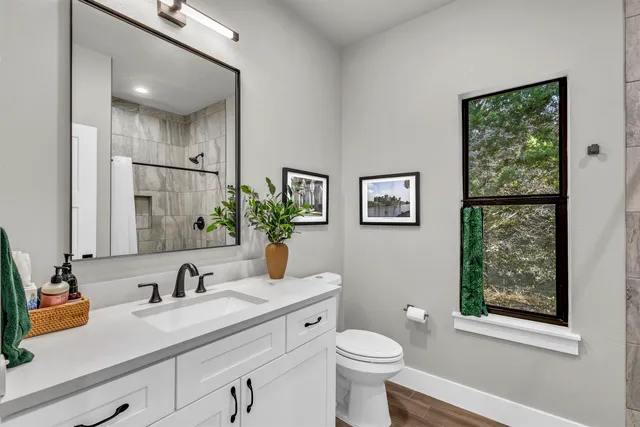 $535,000 | 110 C. Chisholm, Blanco, TX 78606