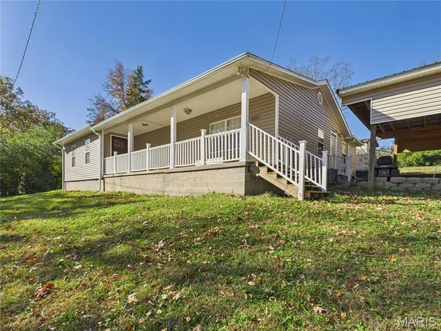 $210,000 | 2009 North 13th Street, Poplar Bluff, MO 63901