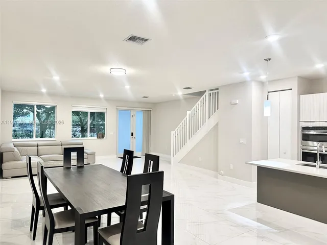 $4,500 | 10420 Northwest 67th Street, Unit 10420, Doral, FL 33178