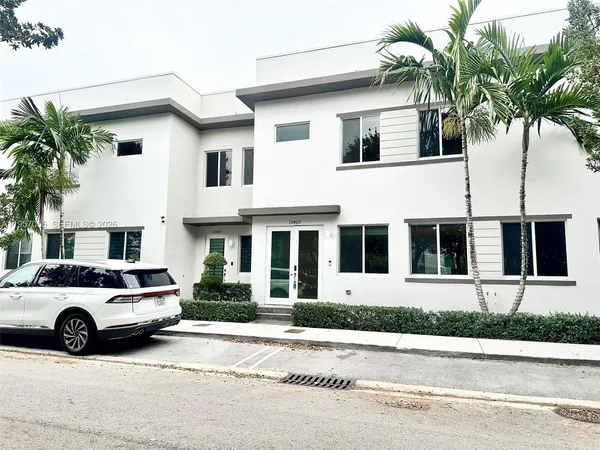 $4,500 | 10420 Northwest 67th Street, Unit 10420, Doral, FL 33178