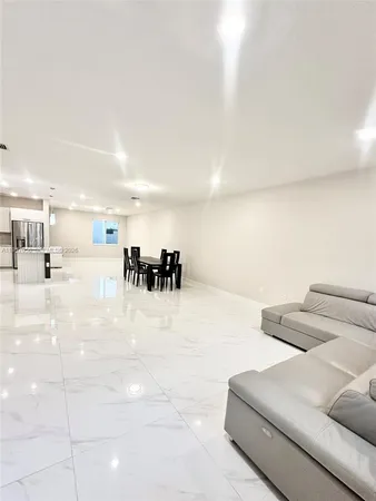 $4,500 | 10420 Northwest 67th Street, Unit 10420, Doral, FL 33178