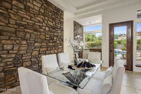 $1,835,000 | 7846 East Candelaria Drive, Scottsdale, AZ 85255