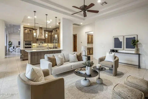 $1,835,000 | 7846 East Candelaria Drive, Scottsdale, AZ 85255