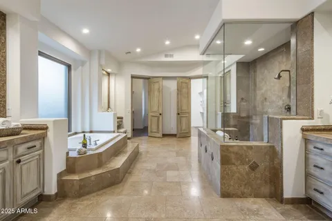 $1,835,000 | 7846 East Candelaria Drive, Scottsdale, AZ 85255