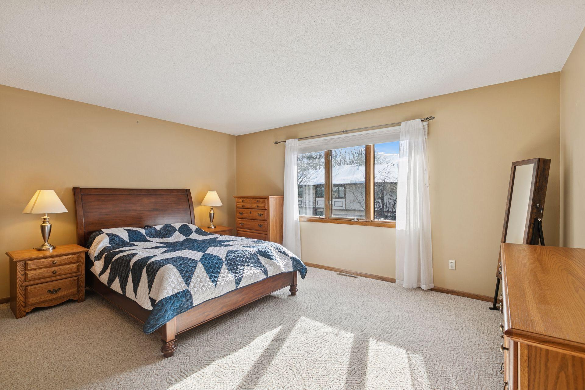 2406 County Rd D West, Unit 4 Roseville, MN 55113 - Photo 10 of 21