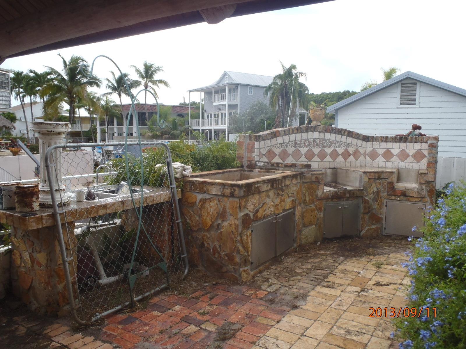 100 Bahama Road Key Largo, FL 33037 - Photo 2 of 5 peace 100 bahama 013