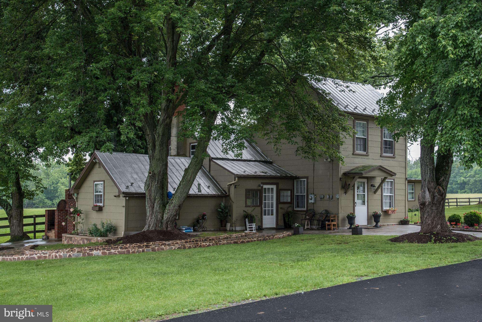 21524 Whites Ferry Road Poolesville, MD 20837 - Photo 23 of 30 Exterior (General)
