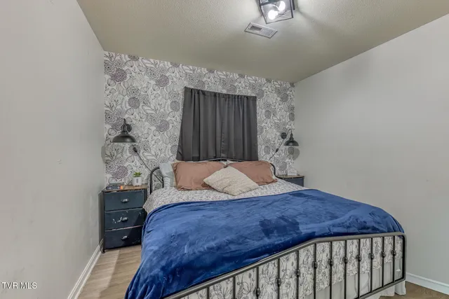 $250,000 | 1036 Gap Creek Road, Elizabethton, TN 37643