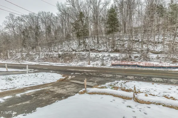 $250,000 | 1036 Gap Creek Road, Elizabethton, TN 37643