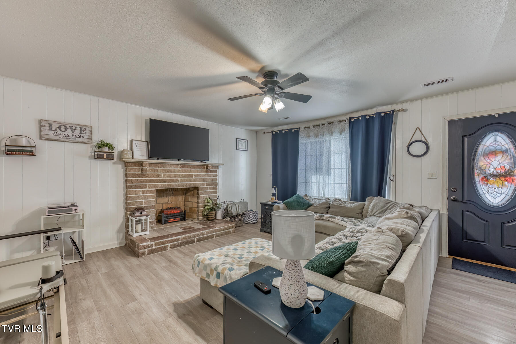 1036 Gap Creek Road Elizabethton, TN 37643 - Photo 3 of 29 1036 Gap Creek Rd-3