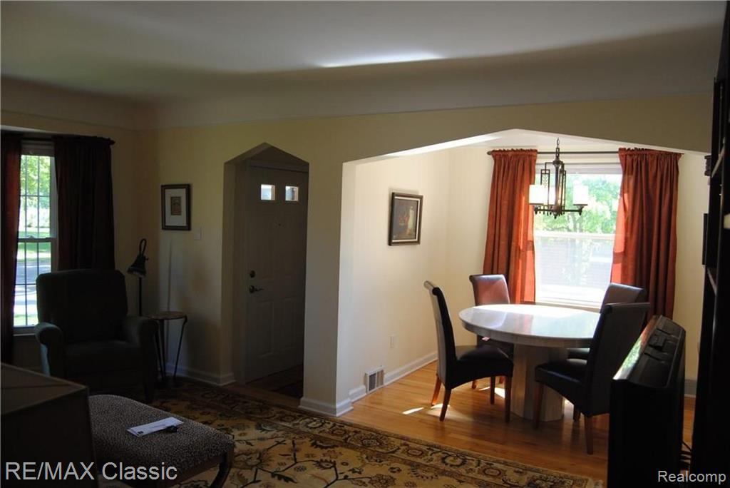 2175 Harvard Road Berkley, MI 48072 - Photo 19 of 51