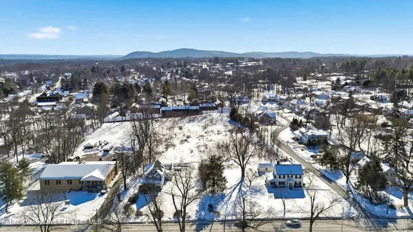 $1,875,000 | 21 Bluestone Court, Kingston, NY 12401