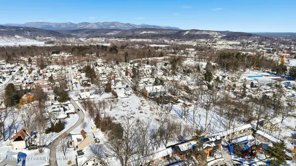 $1,875,000 | 21 Bluestone Court, Kingston, NY 12401