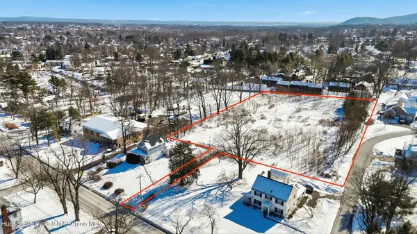 $1,875,000 | 21 Bluestone Court, Kingston, NY 12401