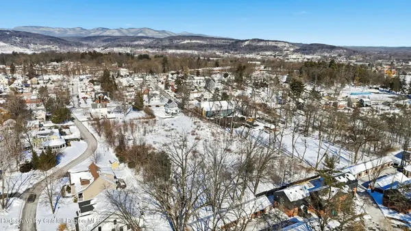 $1,875,000 | 21 Bluestone Court, Kingston, NY 12401