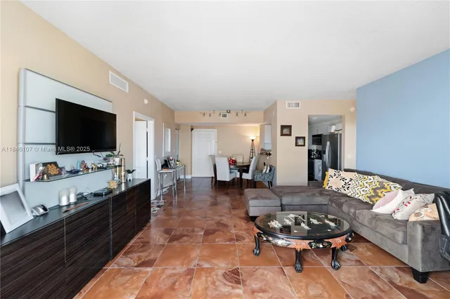 $399,750 | 117 Northwest 42nd Avenue, Unit 1611, Miami, FL 33126