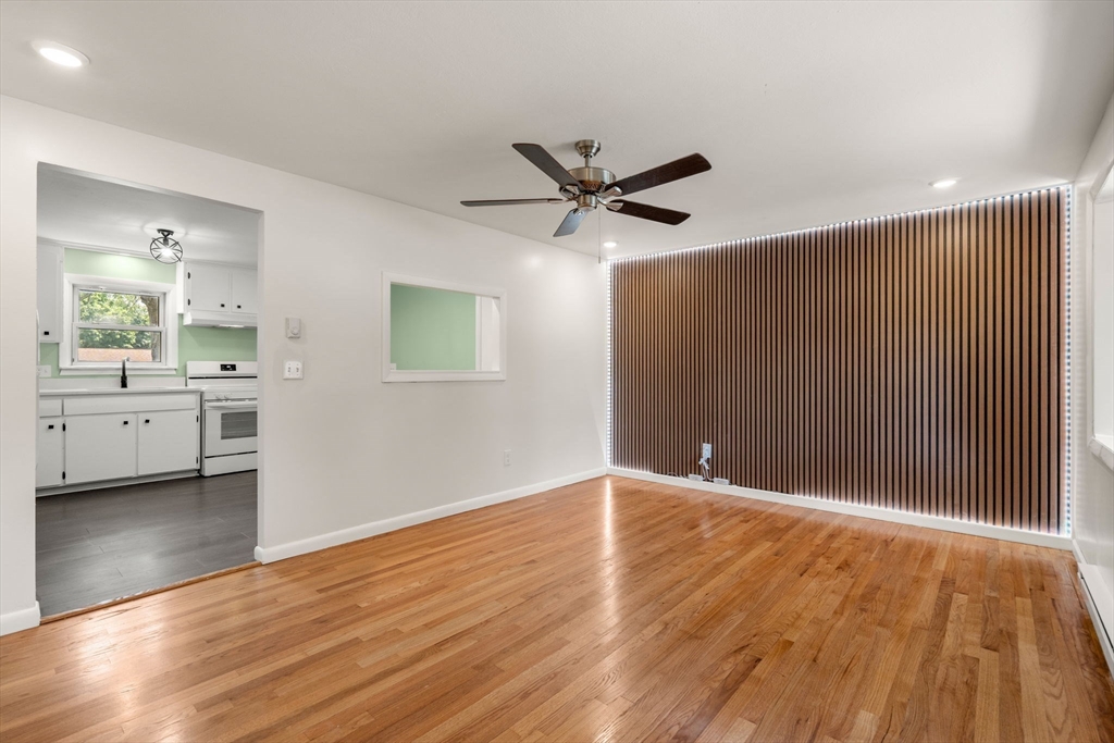 188 Moss Road Springfield, MA 01119 - Photo 6 of 29