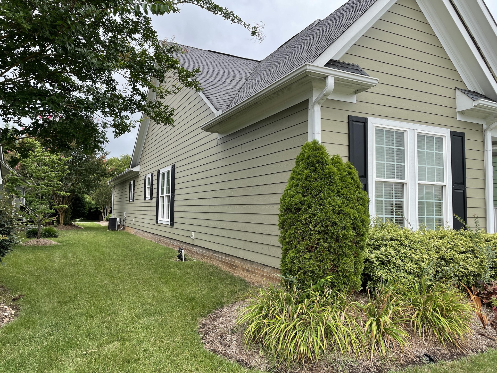 131 Liberty Court Oak Ridge, TN 37830 - Photo 3 of 23 Gallery Image 3