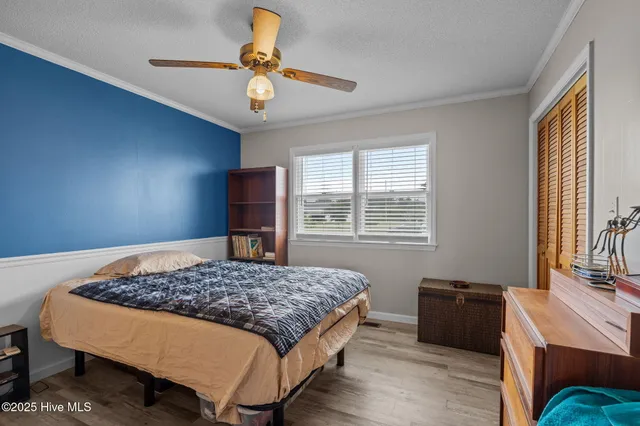 $440,000 | 198 Mary Ella Road, Harkers Island, NC 28531