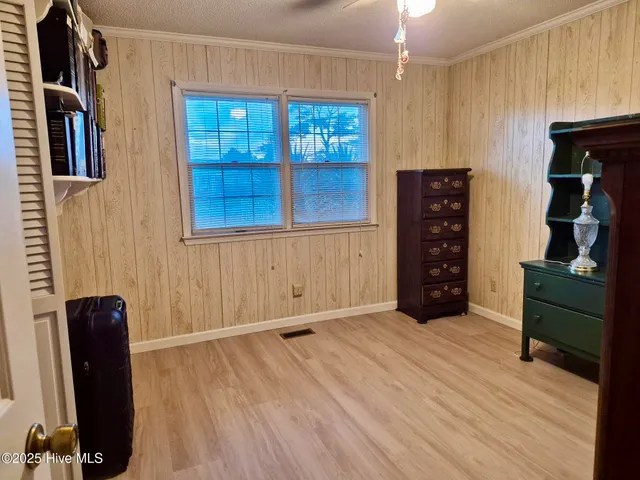 $440,000 | 198 Mary Ella Road, Harkers Island, NC 28531