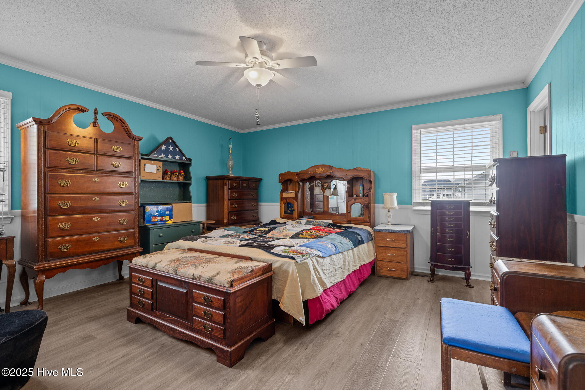 198 Mary Ella Road Harkers Island, NC 28531 - Photo 23 of 44 Primary Bedroom