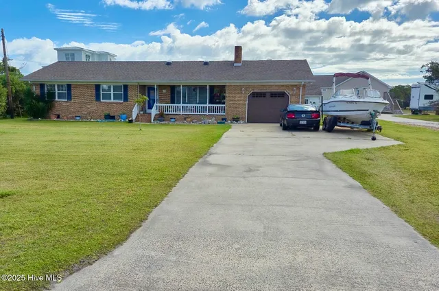 $440,000 | 198 Mary Ella Road, Harkers Island, NC 28531
