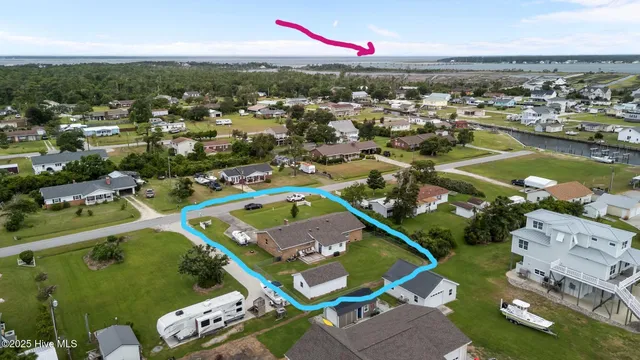 $440,000 | 198 Mary Ella Road, Harkers Island, NC 28531
