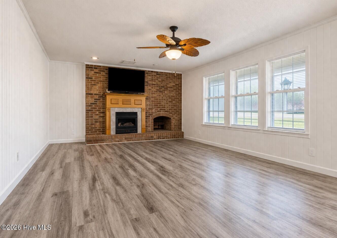 198 Mary Ella Road Harkers Island, NC 28531 - Photo 6 of 44 CONTENTS VIRTUALLY REMOVED