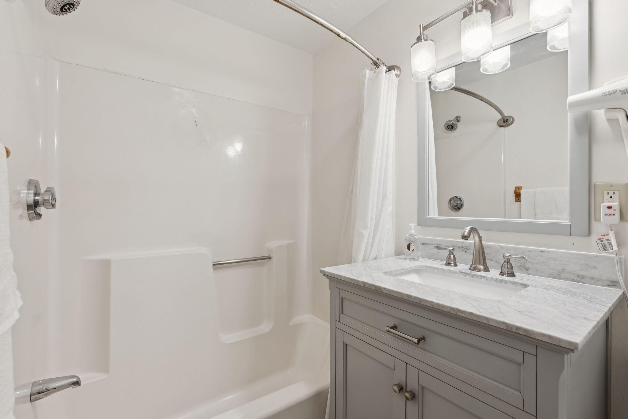 1373 Post Road, Unit 1F Wells, ME 04090 - Photo 19 of 40 27_DSC09291