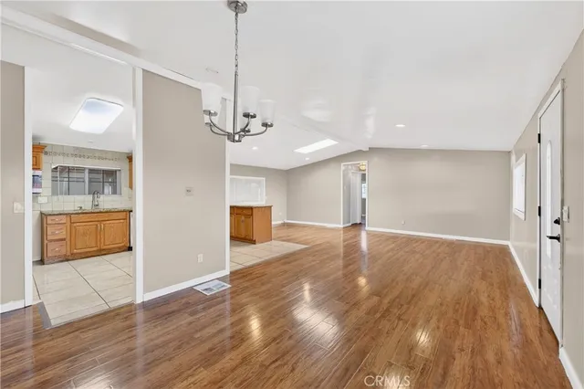 $135,000 | 5450 Paramount Boulevard, Unit 169, Long Beach, CA 90805