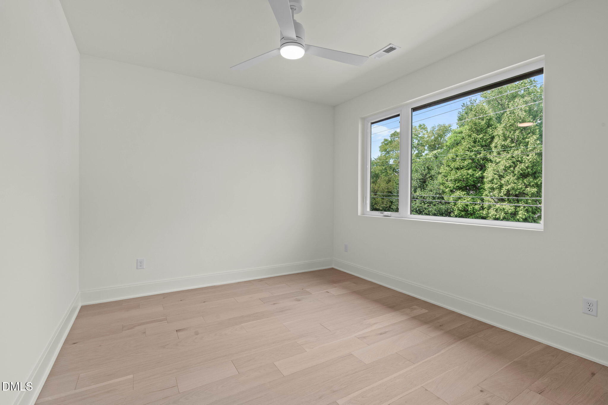 1808 Oberlin Road, Unit 101 Raleigh, NC 27608 - Photo 34 of 51 A (42 of 57)
