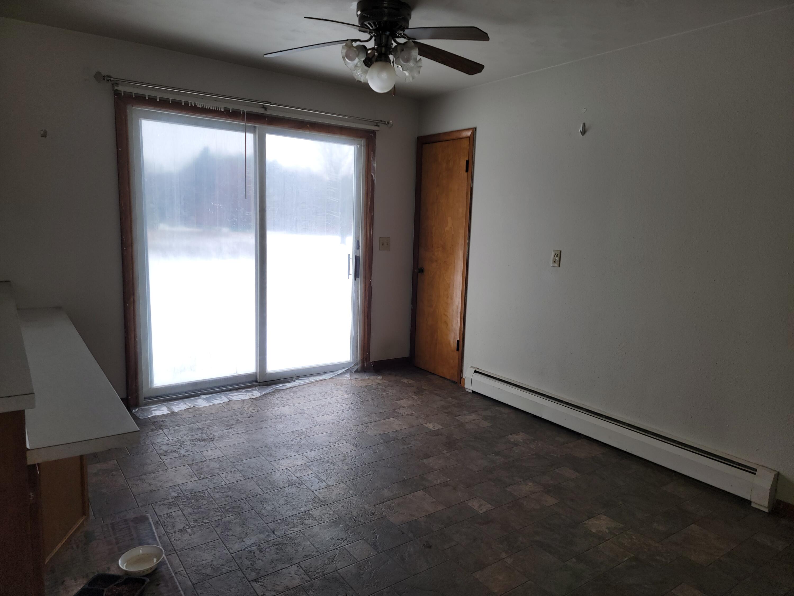 7397 West Blanchard Road Blanchard, MI 49310 - Photo 4 of 18 20220117_113904