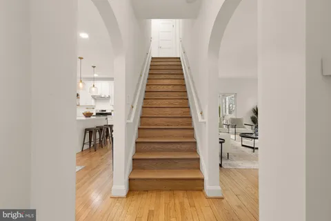 $950,000 | 205 Hodges Lane, Takoma Park, MD 20912