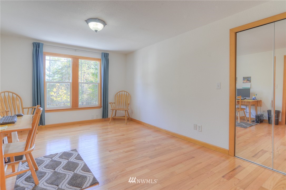 19015 Denmark Street Southwest Rochester, WA 98579 - Photo 13 of 25