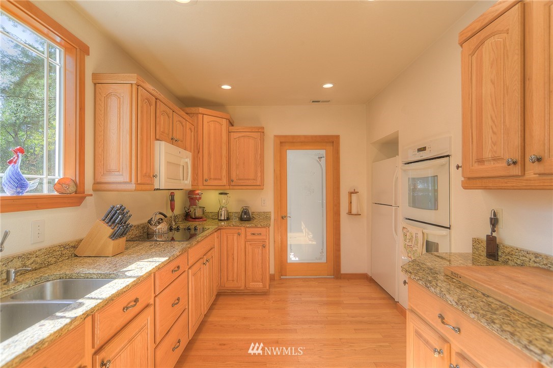 19015 Denmark Street Southwest Rochester, WA 98579 - Photo 17 of 25
