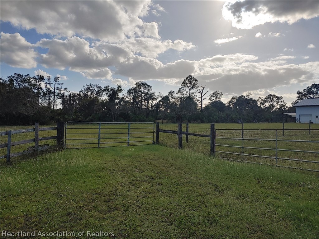 30 Williams Road Lake Placid, FL 33852 - Photo 6 of 8 Gallery Image 6
