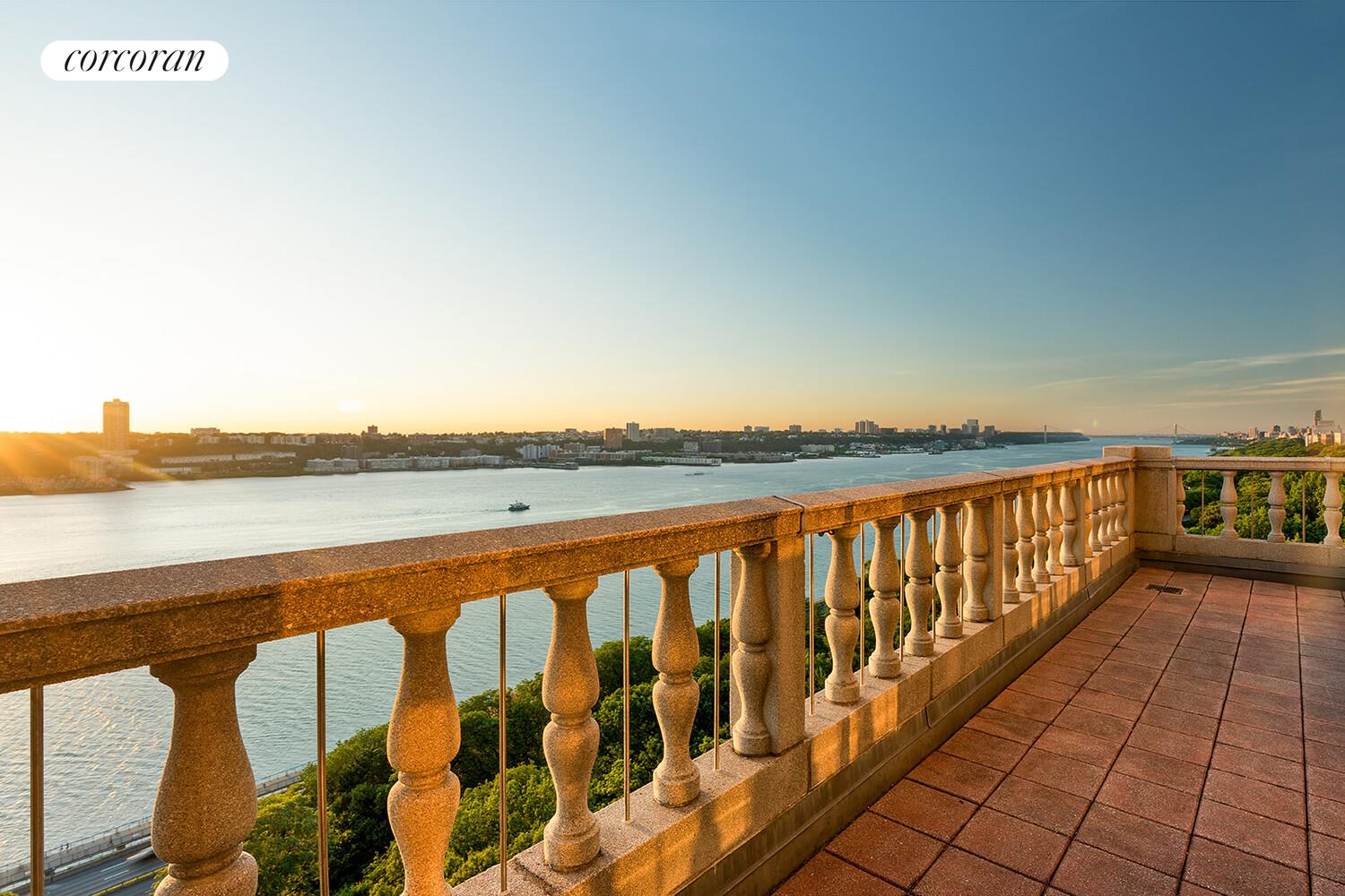 140 Riverside Drive, Unit 19HO Manhattan, NY 10024 - Photo 2 of 35 a balcony with an ocean view