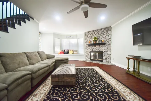$1,175,000 | 523 South Citron Street, Anaheim, CA 92805