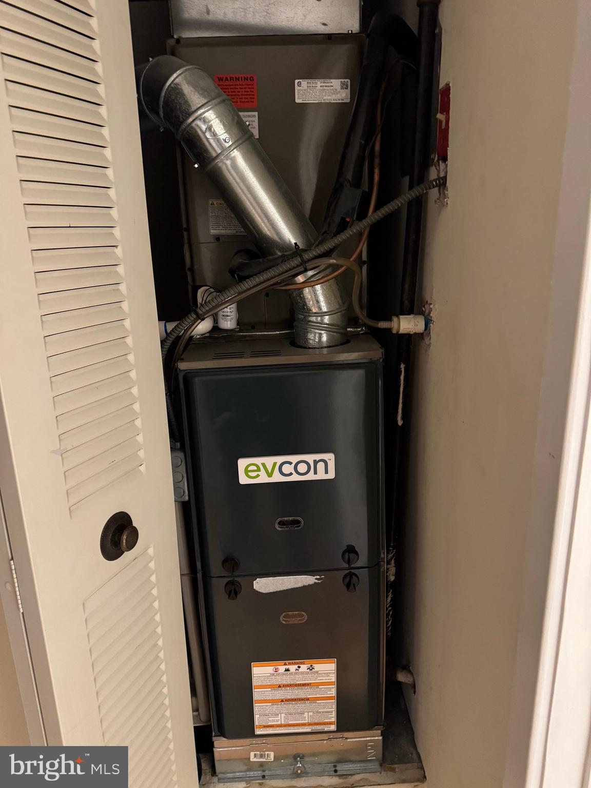 102 Gregorys Way, Unit 102 Voorhees, NJ 08043 - Photo 24 of 31 Newer HVAC