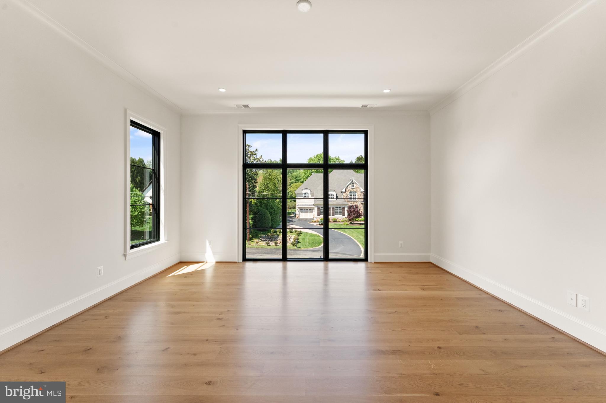 6811 Wemberly Way McLean, VA 22101 - Photo 41 of 67