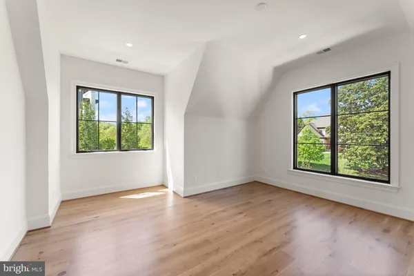 $7,995,000 | 6811 Wemberly Way, McLean, VA 22101