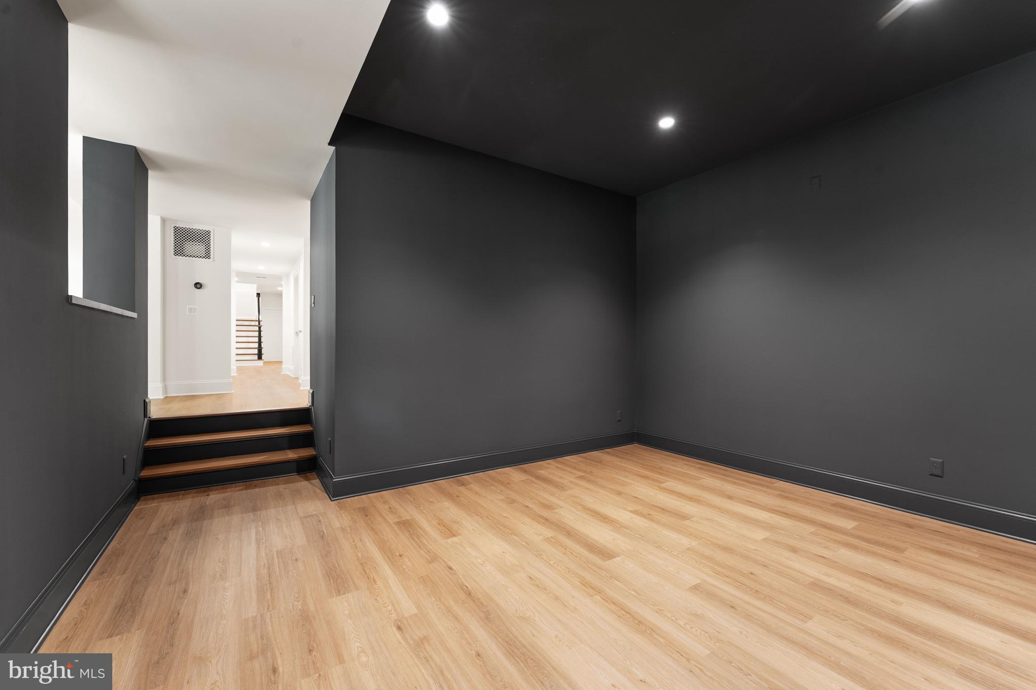 6811 Wemberly Way McLean, VA 22101 - Photo 53 of 67