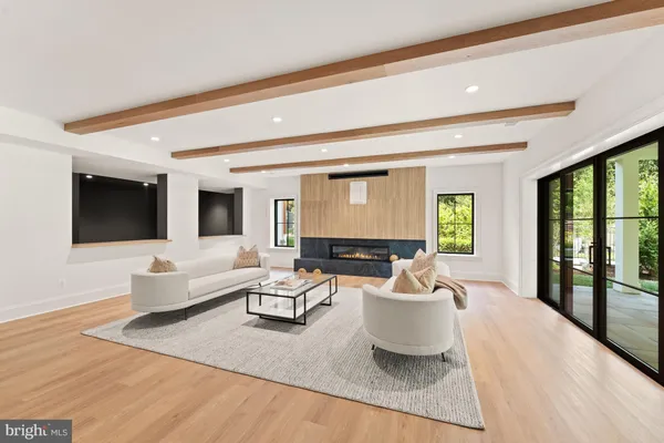 $7,995,000 | 6811 Wemberly Way, McLean, VA 22101