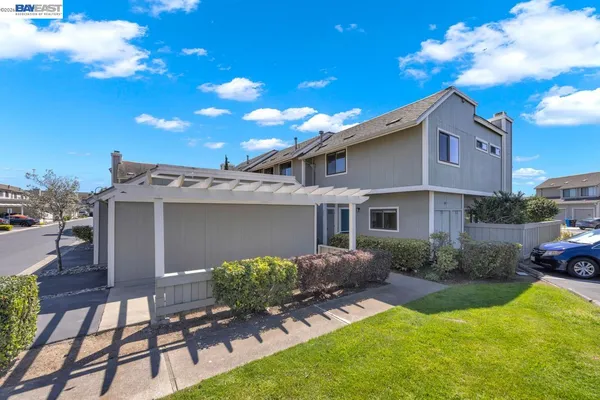 $1,548,888 | 828 Columba Lane, Foster City, CA 94404