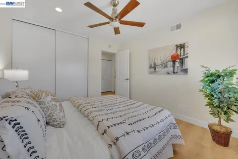 $1,548,888 | 828 Columba Lane, Foster City, CA 94404