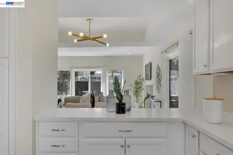 $1,548,888 | 828 Columba Lane, Foster City, CA 94404