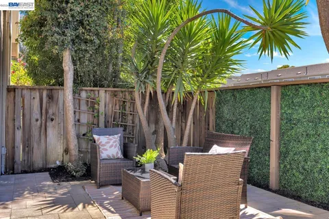 $1,548,888 | 828 Columba Lane, Foster City, CA 94404